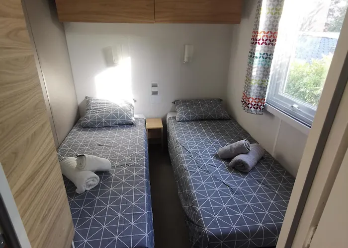 פארק נופש 155- Joli Mobilhome 4 Pers 2 Clim Tv Wifi 5 Etoiles הולגאט