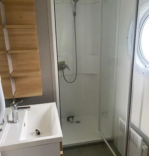 База отдыха 155- Joli Mobilhome 4 Pers 2 Clim Tv Wifi 5 Etoiles Ульгат