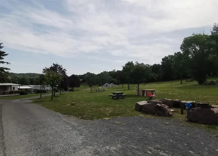 155- Joli Mobilhome 4 Pers 2 Clim Tv Wifi 5 Etoiles База отдыха *