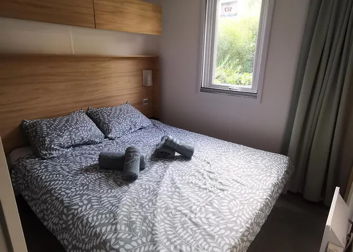 155- Joli Mobilhome 4 Pers 2 Clim Tv Wifi 5 Etoiles Ульгат